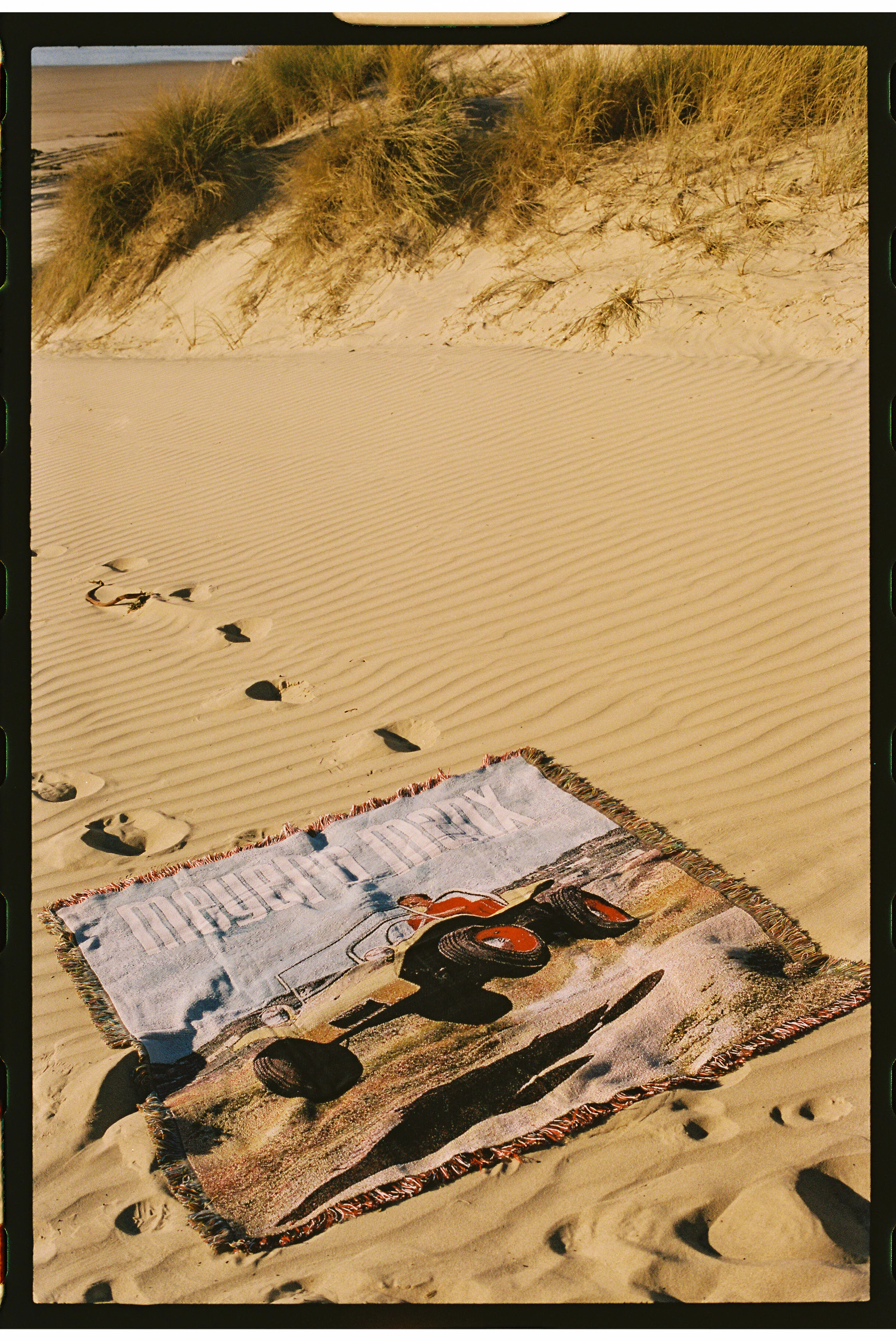 JUMP BLANKET - Image 4