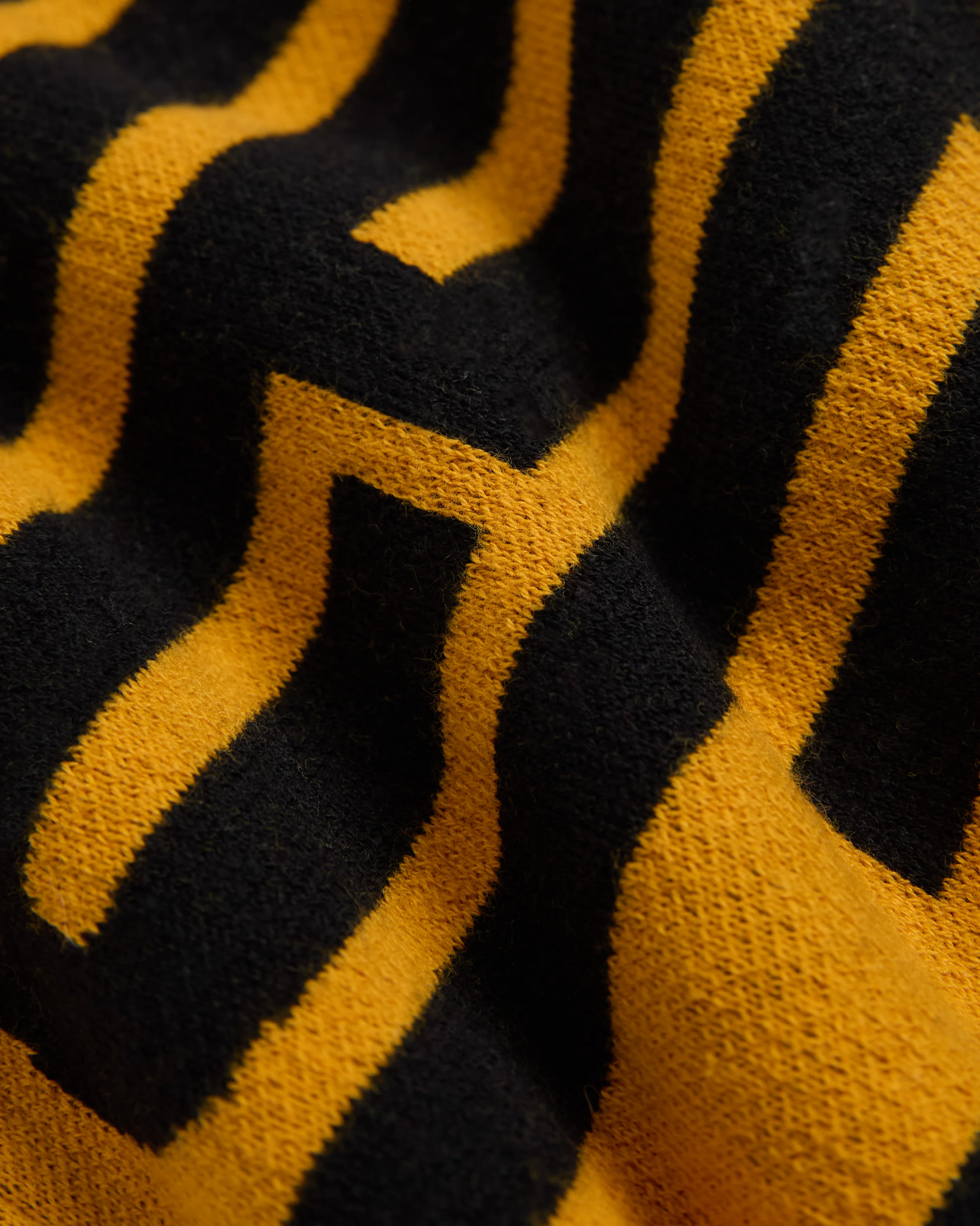 MEYERS MANX SCARF - Image 3